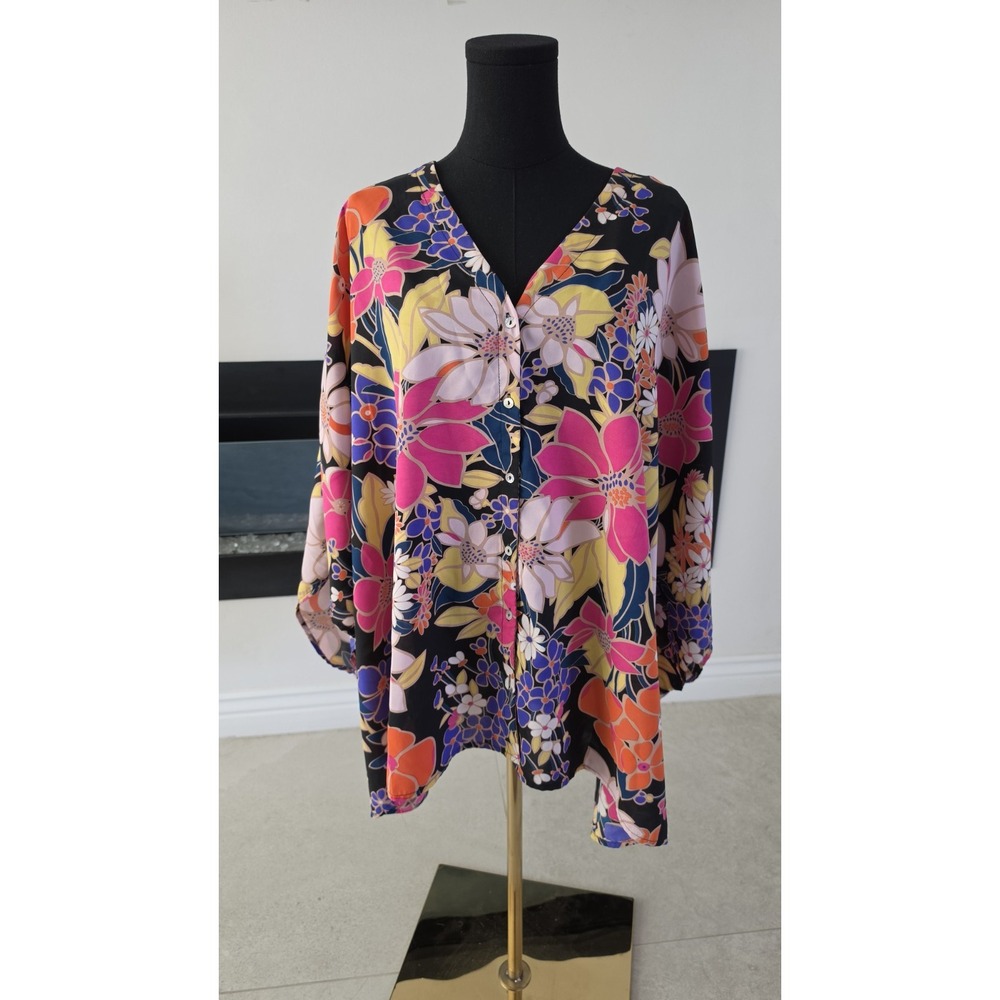Entro Floral Blouse V-Neck Bubble Sleeve Maximalist Boho Chic Tropical Vacation